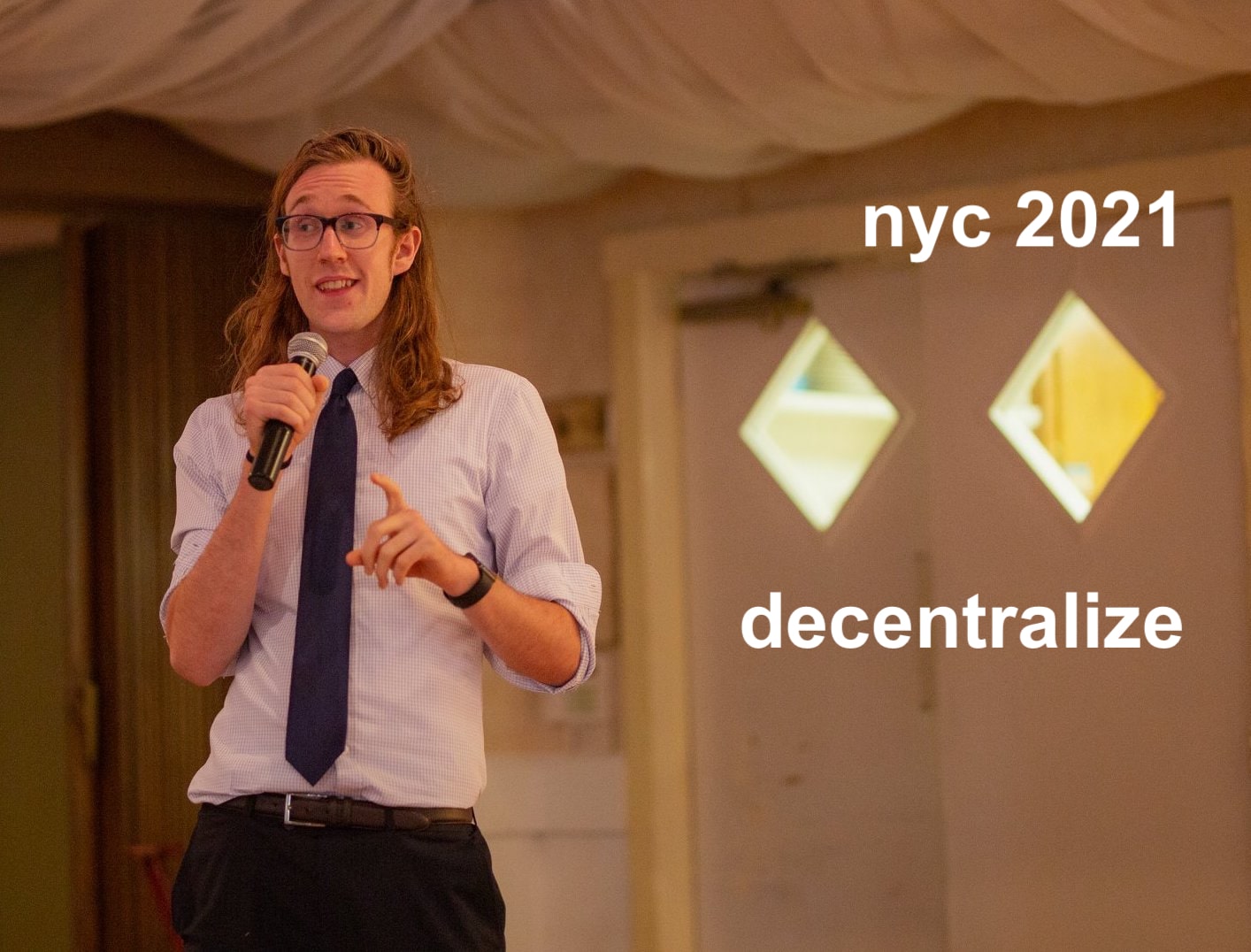 Seidman speaking out for decentralized power
